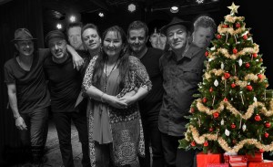 Scarecrow band Christmas 2015 BW_Col