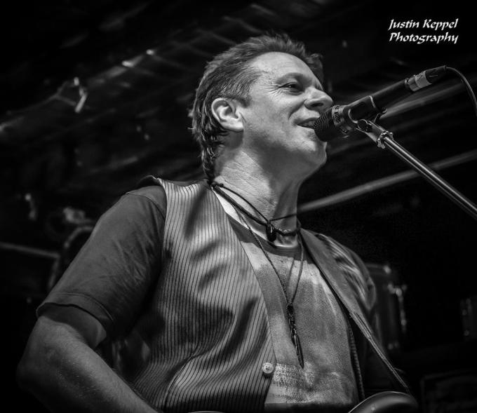 12226544_975671255839366_1888955761_n