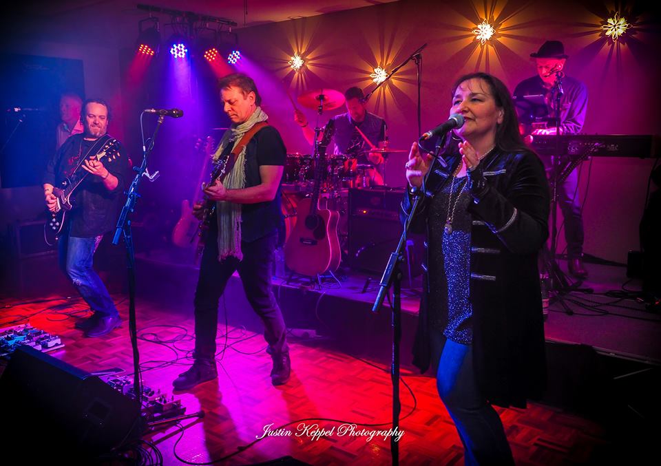 UARS band colour Clayton